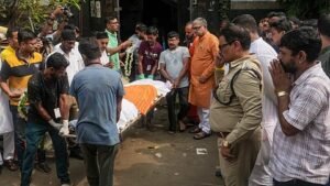 کولکاتا میں مذہبی تقریب ماتم میں تبدیل، بھگدڑ سے 19 افراد ہلاک؛ حفاظتی انتظامات پر سنگین سوالات
